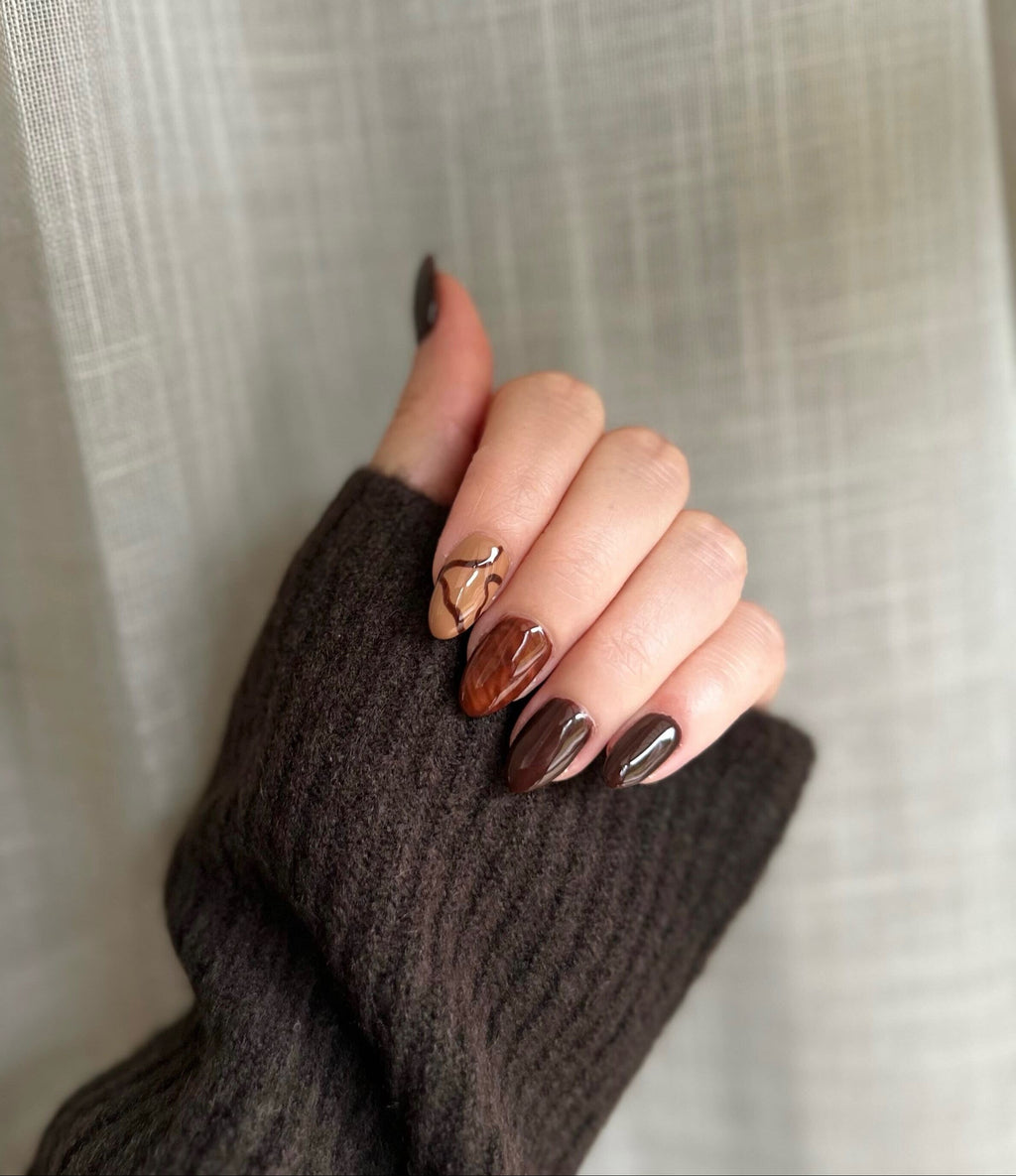 130 - Dark Walnut